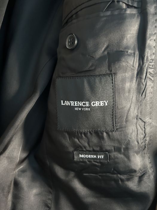 Costum ceremonii Lawrence Grey