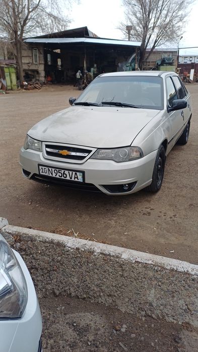 Продам нексию.   В хорошие руки