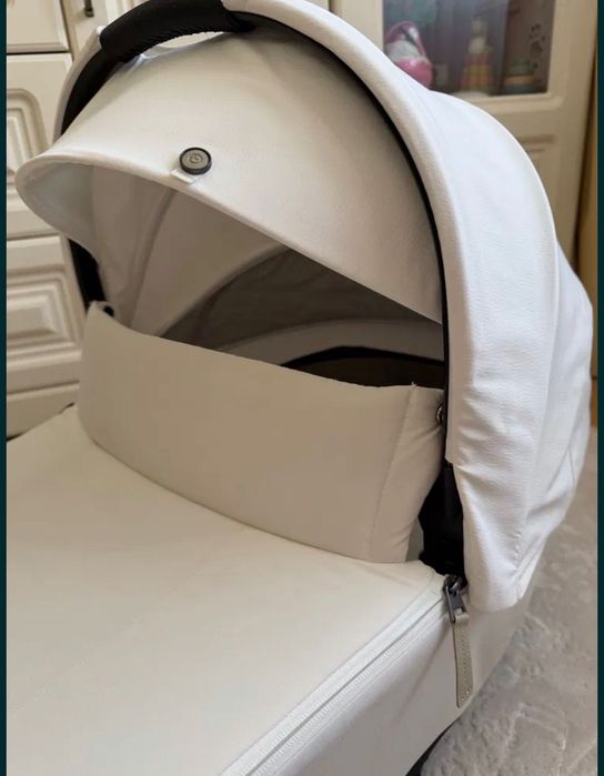 Количка Cybex Priam 4, Сребристо