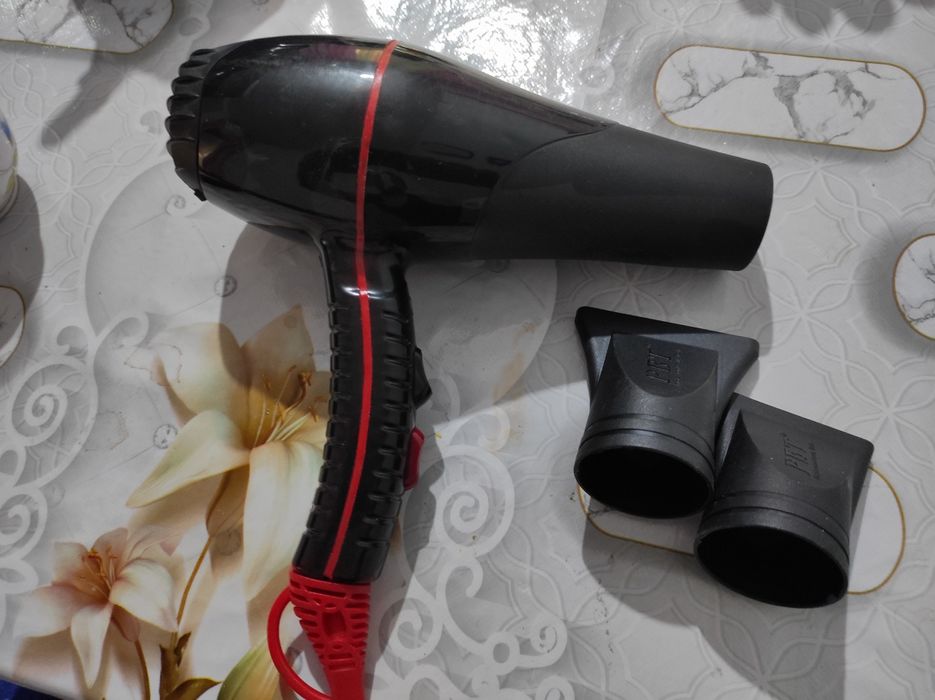 Продам фен для волос