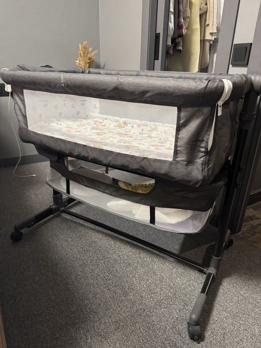 Продам детскую кроватку