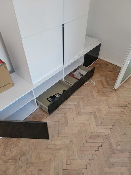 mobila salon alb negru