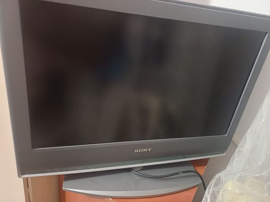 Продам телевизор