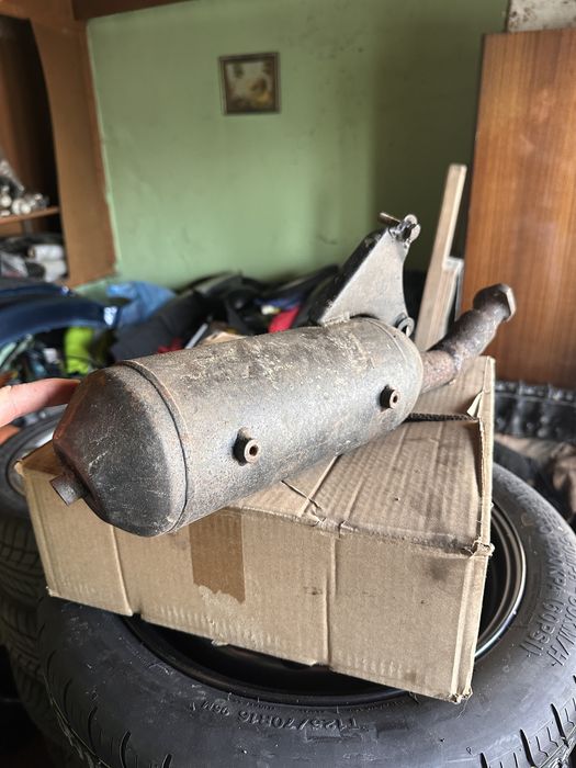 Продавам спортни ауспуси за Yamaha Aerox