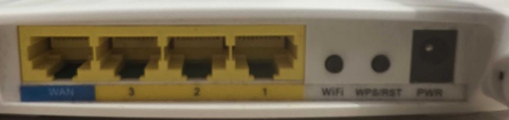 Router Tenda F9