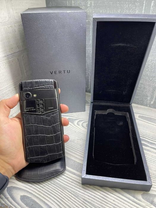 Смартфон Vertu,  б/у, сосояние отличное.
