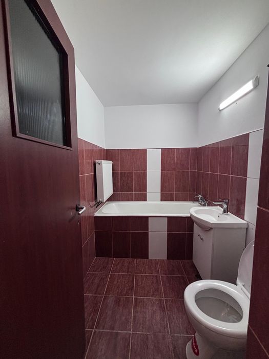 Apartament de închiriat zona Hotel Europa