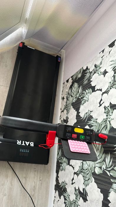 Продам беговую дорожку