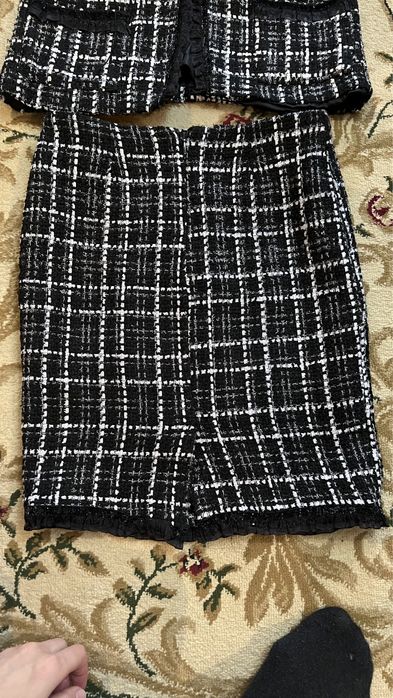 Твидовый костюм Размер С (двойка)