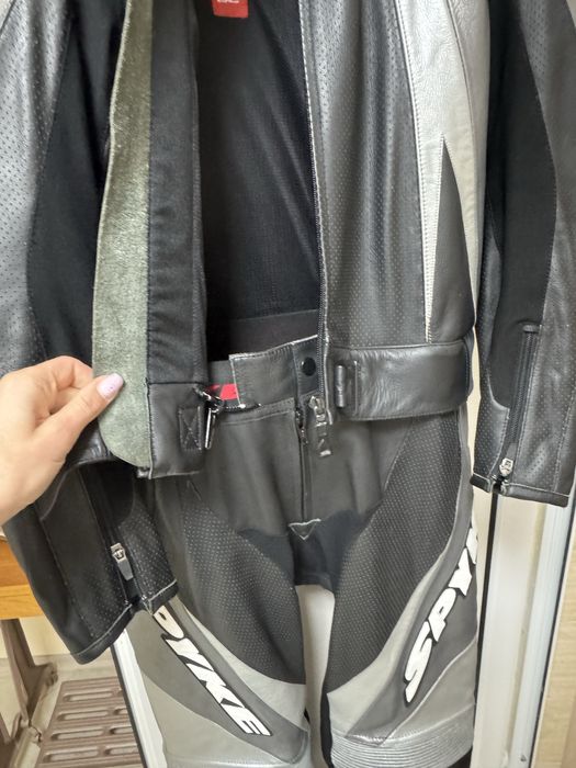 Кожен екип SRYKE