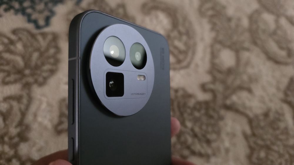 Realme GT8 в наличии