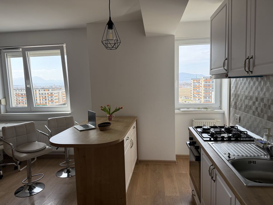 inchiriez garsoniera Coresi