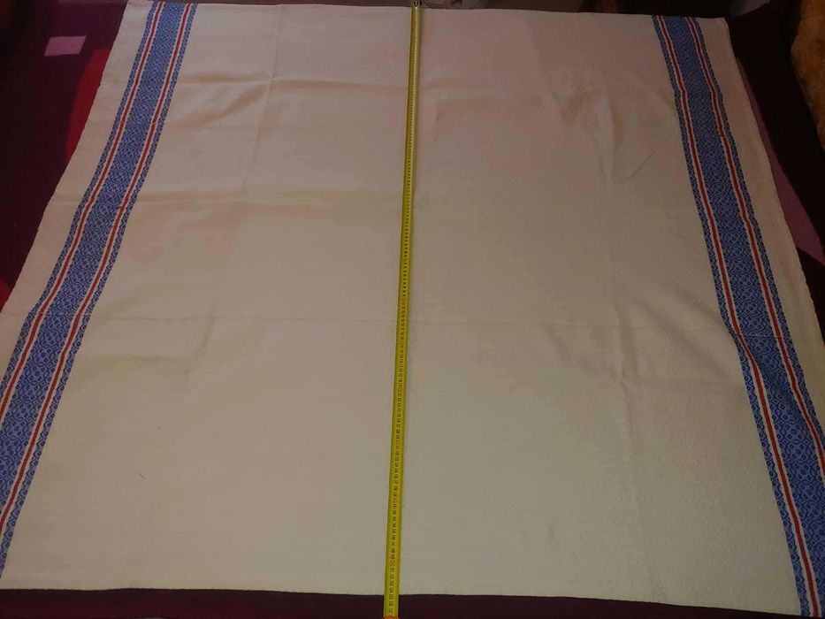 cearceaf tesut la razboi lipideu