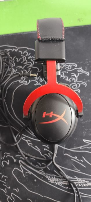 Продам Срочно Наушники hyper x cloud 2