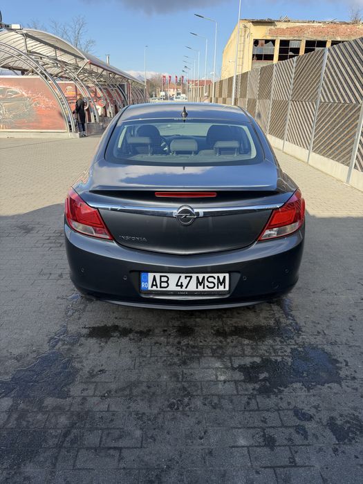 Opel Insignia 1.8 Edition