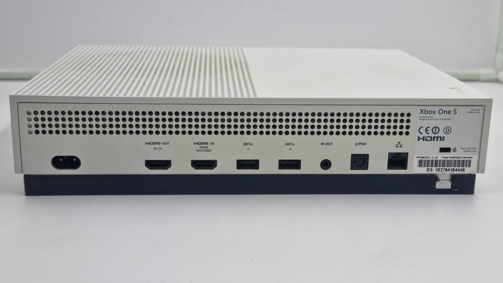 Xbox One S [Amanet Club Caro ]