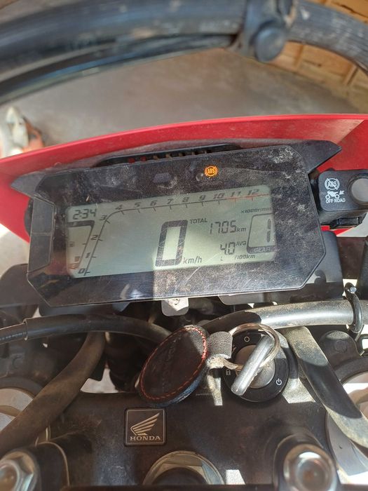Vând motocicletă honda crf 300 l