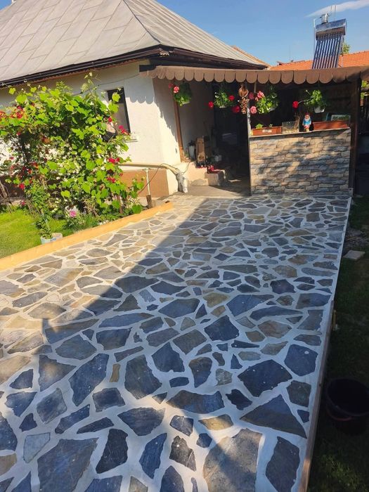 Pavaj din piatra naturala de munte ideală pentru pavarea curții, mega oferta