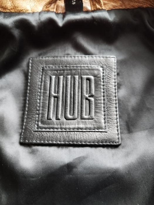 Vând geaca de piele dama, firma HUB