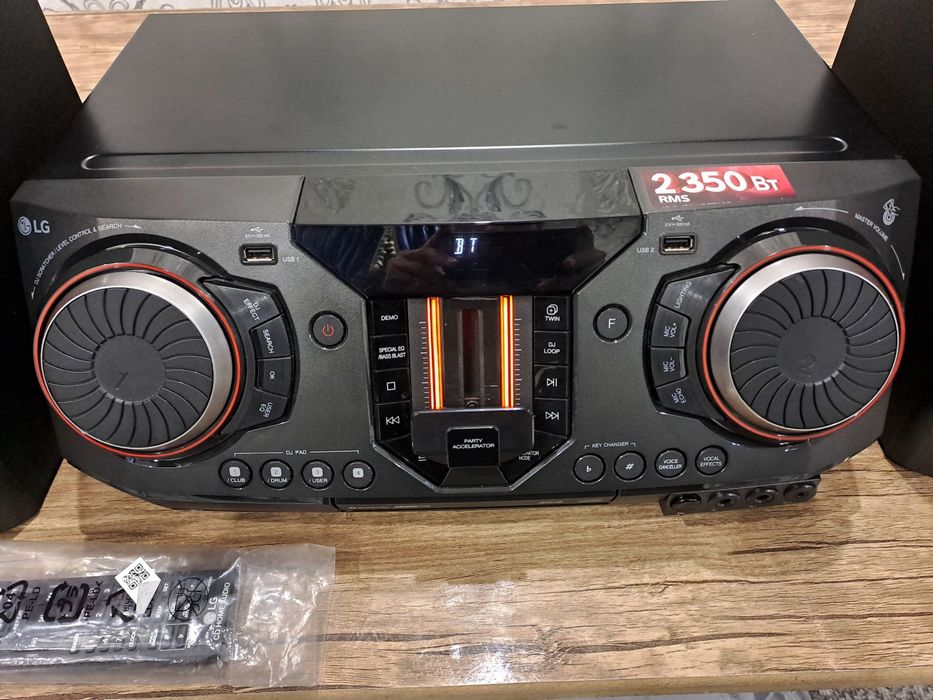 LG XBOOM CL87 sotiladi 2350W yangi