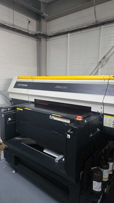 Imprimanta / Printer Profesional MIMAKI UJF-7151 Plus