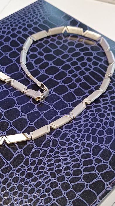 Frumos colier Argit masiv .