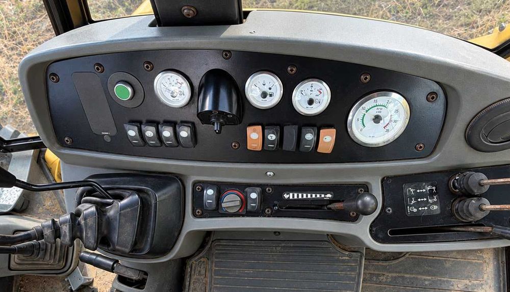 Buldoexcavator Caterpillar 428D 2005, 6093 ore
