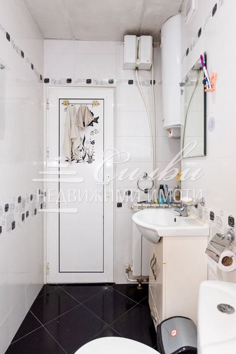 Двустаен апартамент - кв. Добруджански!