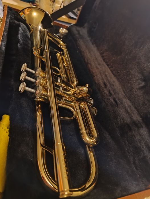 Trompeta Maxtone 1970 Bb – Gold Lacquer –  Nouă + Hard Case