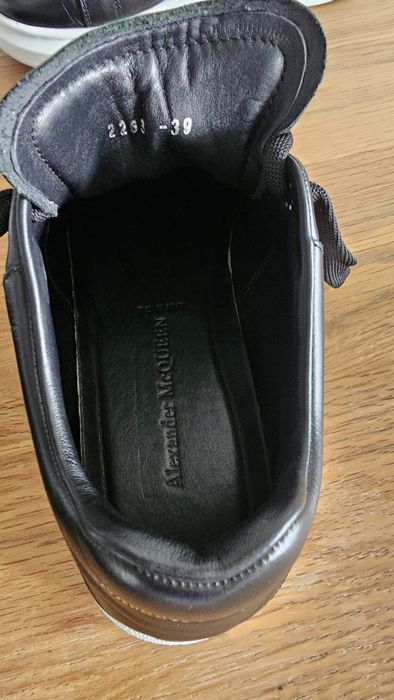 Pantofi sport Alexander McQueen damă – piele naturală, negri, purtați