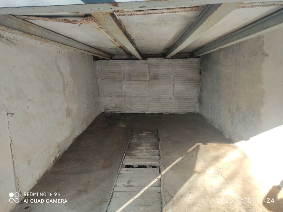 Продается капитальный гараж 5,5*3,5м, г. Алмалык