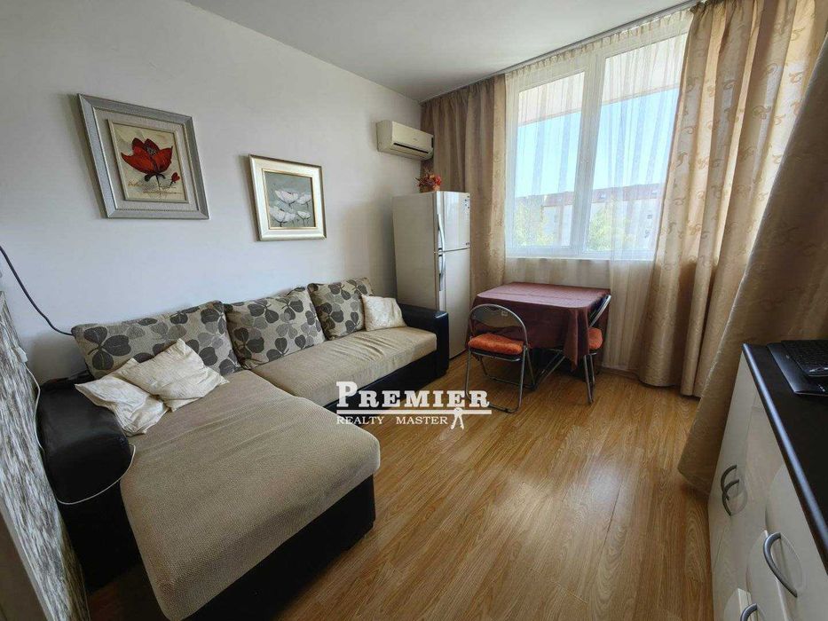 Продава се Тристаен апартамент в к.к. Слънчев бряг - 59 кв.м за 1339 €/кв.м - Снимка #4