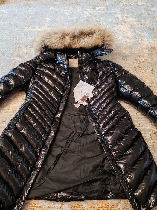 Geaca nouă cu puf damă