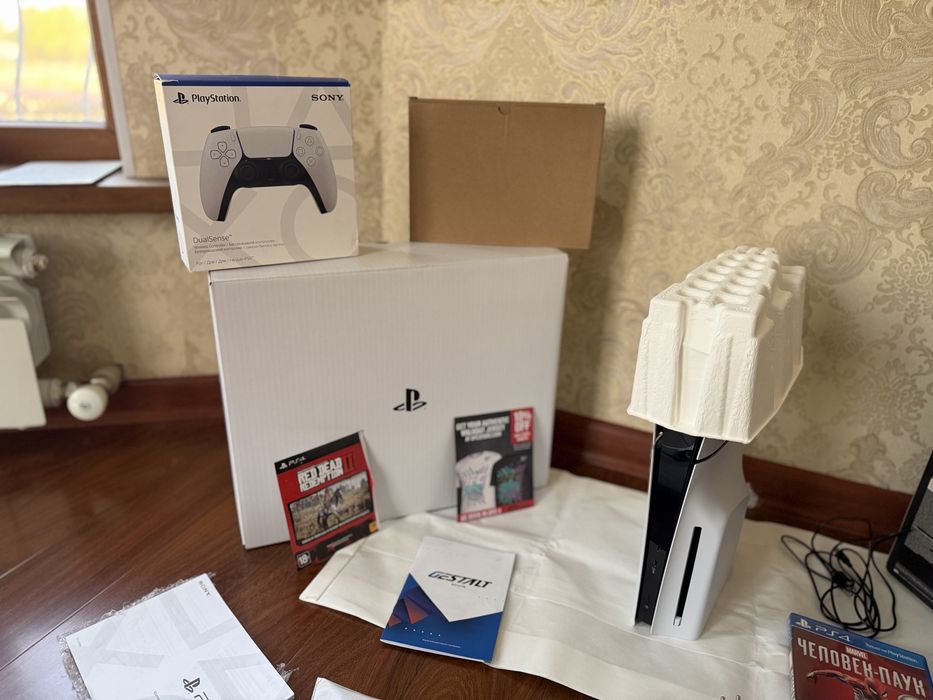 Продам playstation 5 slim