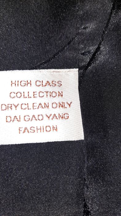 Шуба мутон,с норкой.