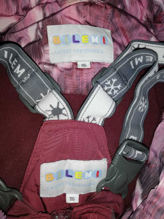 Продам зимний комбинезон на девочку