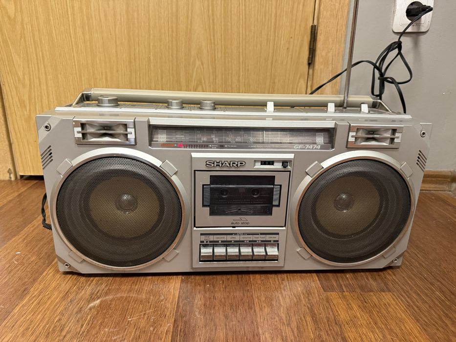 Радио Sharp и Megatech