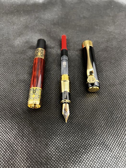 Перьевая ручка для подписей и шариковая