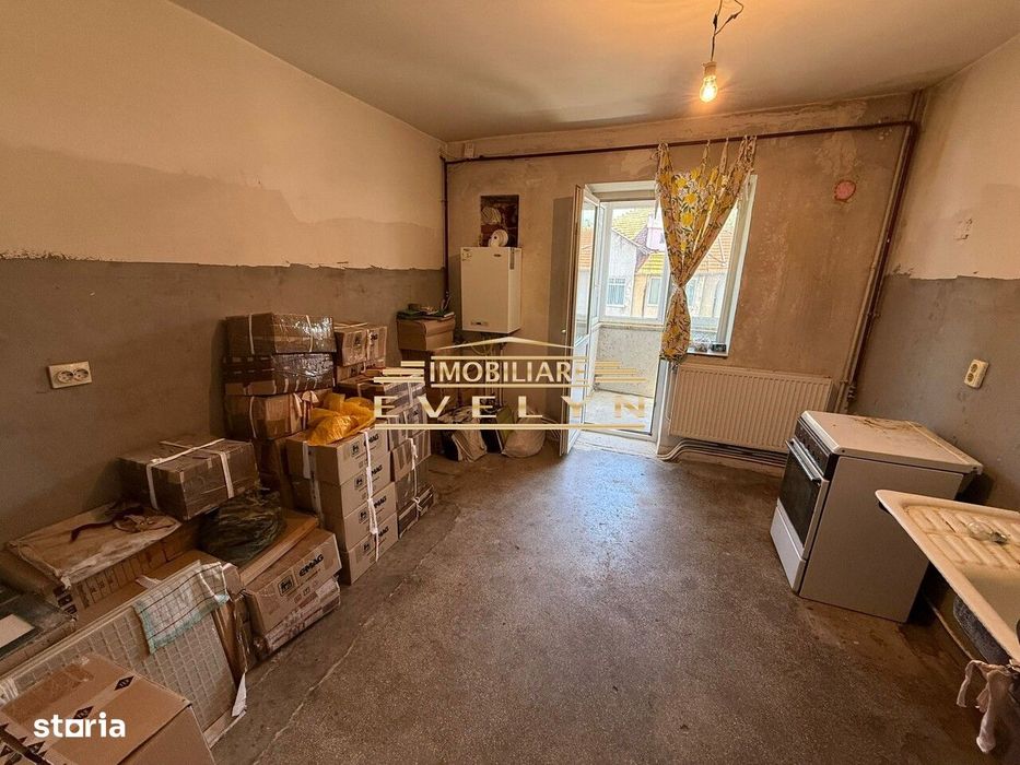 De vanzare apartament 3 camere-bloc tip vila !!