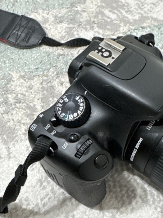 Камера Canon 550d с обьективом