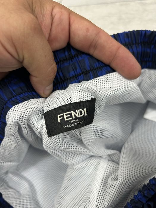 Short baie Fendi barbati marimea L
