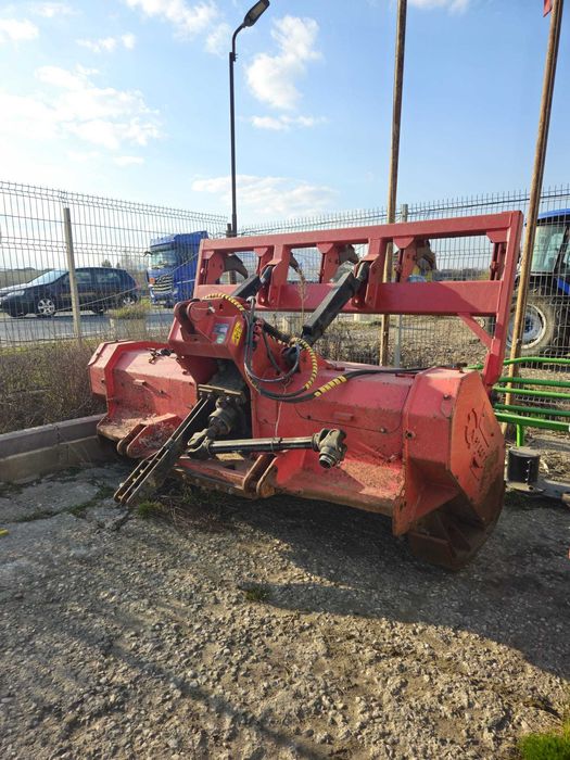 Mecomag | Tocator forestier Ahwi FM700-250 - Utilizat