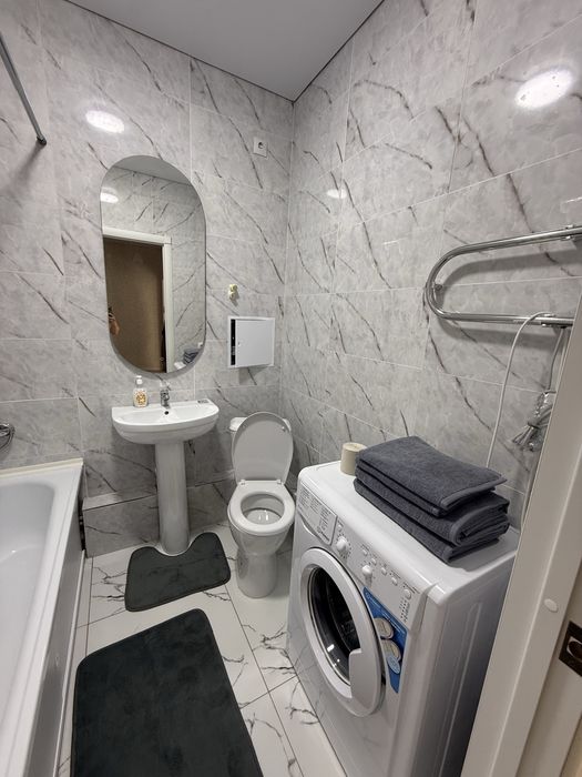 Продам квартиру мкр. Береке 2 дом 43