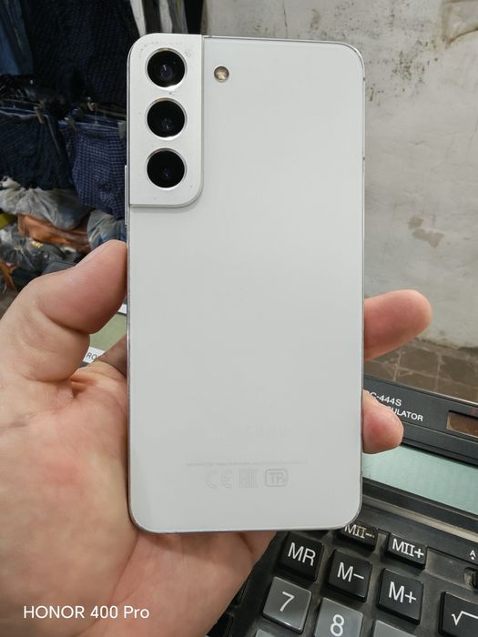 Самсунг s22,128 пам