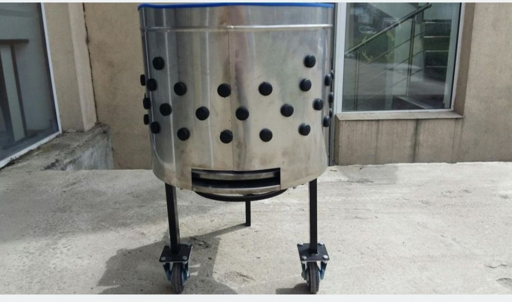 Машини за автоматично оскубване на кокошки,бойлери и пъдпъдъции