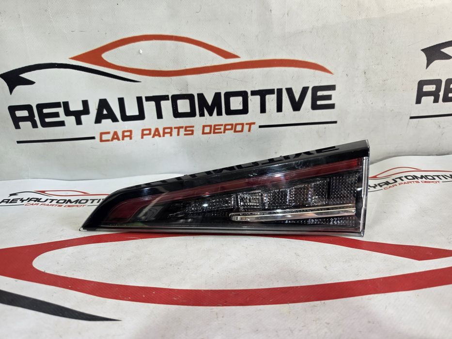 Stop dreapta haion Toyota Corolla E21 Break dupa 2018 cod 02-431