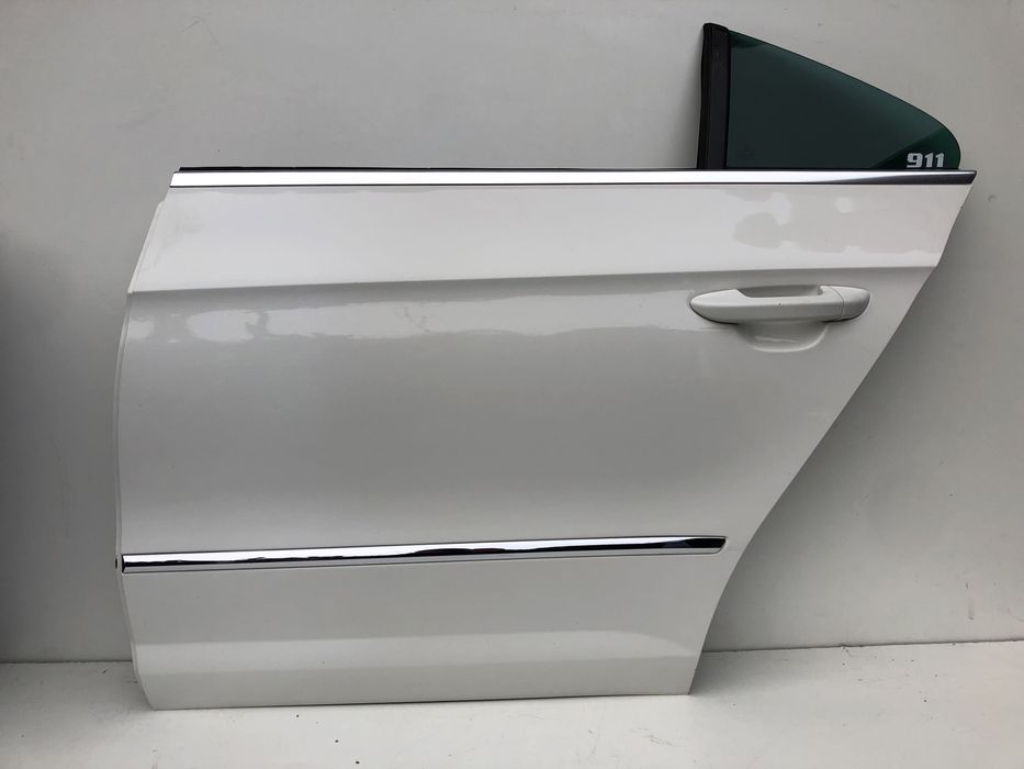 Usa st spate vw Passat CC ALB 2008-2012