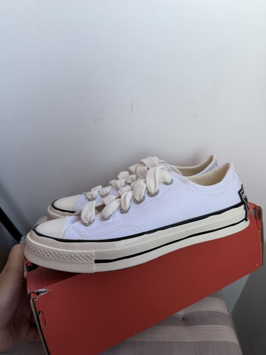 Converse Chuck tenesi unisex albi cu sireturi oversized marimea 41.5 noi originali