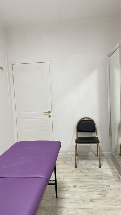 Сдается кабинет в аренду в салоне