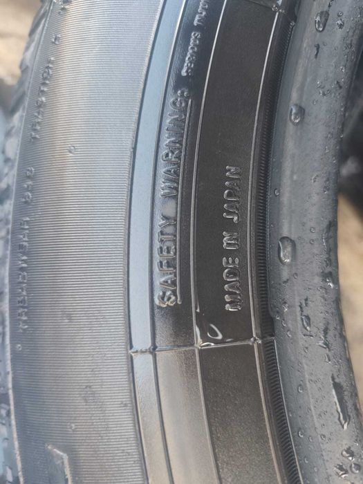 Продам Б/У резина TOYO летние 245/60R18.